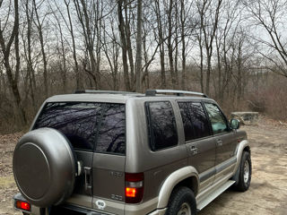 Isuzu Trooper foto 3