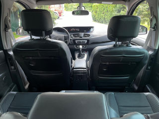 Renault Scenic foto 7