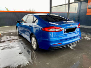 Ford Fusion foto 5