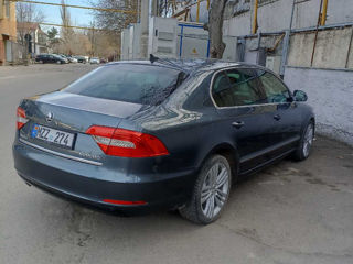 Skoda Superb foto 4