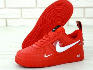 Nike Air Force 1 Utility Red Unisex foto 4