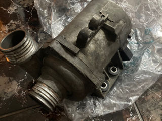 Pompa Pierburg pentru bmw e60, e63 motor N52, N53