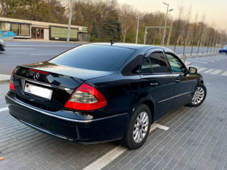 Mercedes E-Class foto 3