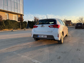 Toyota Auris foto 3