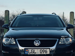 Volkswagen Passat foto 2