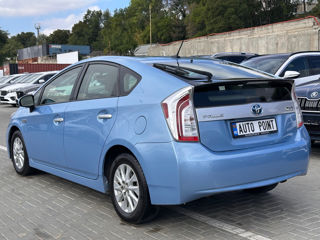 Toyota Prius foto 4