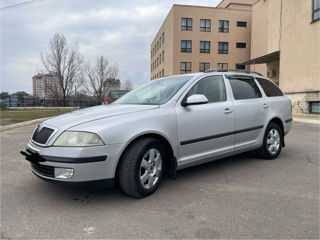 Skoda Octavia foto 3