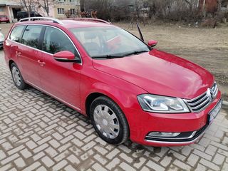 Volkswagen Passat foto 6