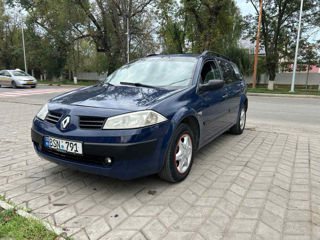 Renault Megane foto 2