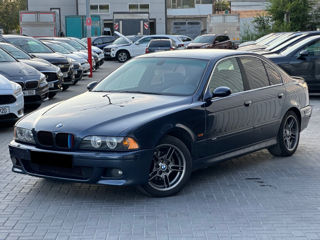 BMW 5 Series foto 5