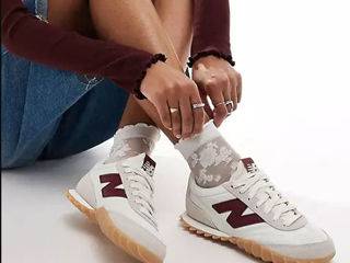 Женские Оригинальные кроссовки New Balance = 60 евро foto 1