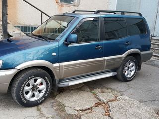 Nissan Terrano foto 8