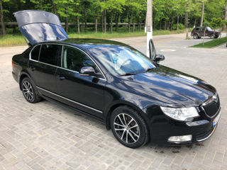 Skoda Superb foto 3