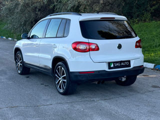 Volkswagen Tiguan foto 7