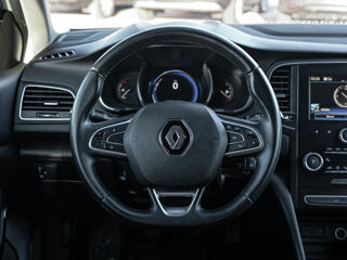 Renault Megane foto 11