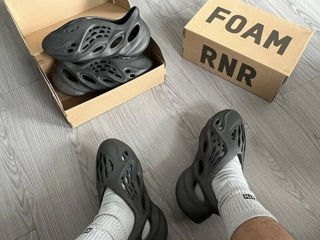 Adidas Yeezy Foam RNNR / 100% Originali  Pe Loc Chisinau ! foto 1