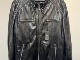 Новая кожаная куртка Gerry (L,XL)