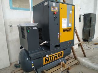 Compresor Nuair 2050 litri/min, 10 bari  pe stoc foto 2