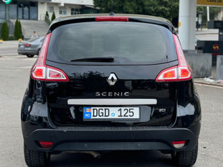 Renault Scenic foto 2