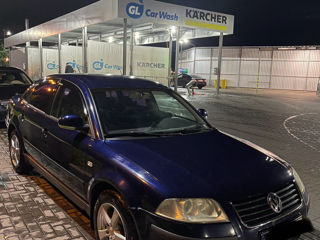 Volkswagen Passat foto 3