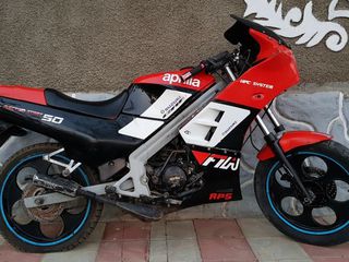 Aprilia Suzuki 150 foto 1