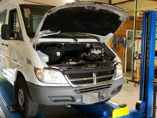 Тормозные диски, колодки Mercedes Sprinter foto 11