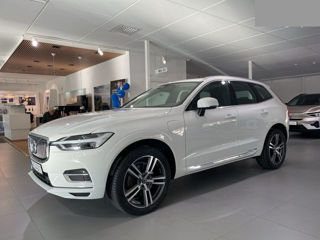 Volvo XC60 foto 1