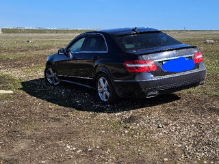 Mercedes E-Class foto 3