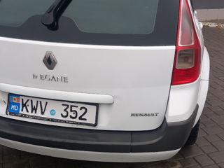 Renault Megane foto 2