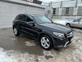 Mercedes GLC foto 2