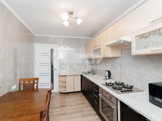 Apartament cu 3 camere, 95 m², Centru, Chișinău foto 5