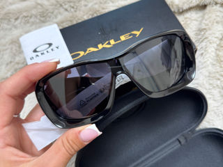 Ochelari de Soare Oakley Originali – Model Sport / Lifestyle  фото 1