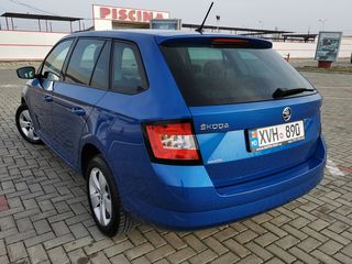 Skoda Fabia foto 2