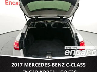 Mercedes C-Class foto 8