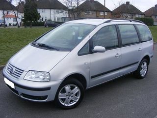 Volkswagen Sharan foto 2