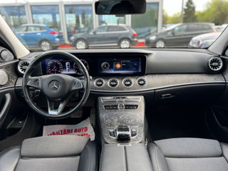 Mercedes E-Class foto 17