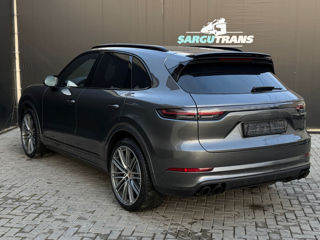 Porsche Cayenne foto 4