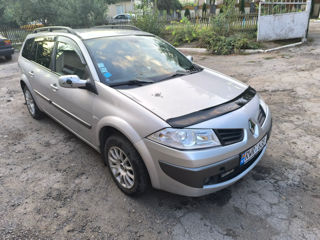 Renault Megane foto 2