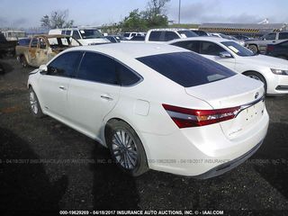 Toyota Avalon foto 2