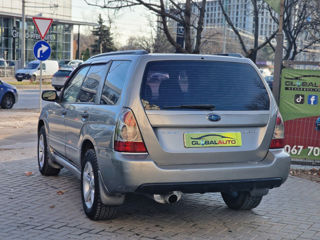 Subaru Forester foto 4