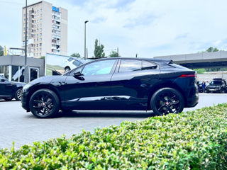 Jaguar I-Pace foto 6