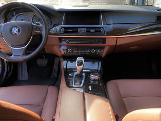 BMW 5 Series foto 8