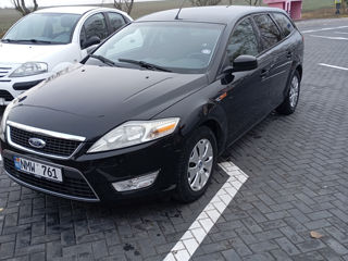 Ford Mondeo foto 7