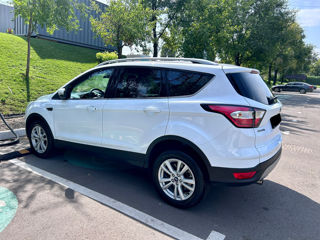 Ford Kuga foto 4