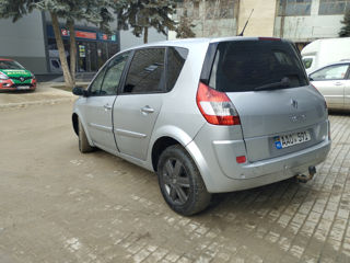 Renault Scenic foto 3