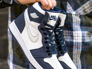 Nike Air Jordan 1 Retro High OG Japan "Midnight Navy" Unisex foto 1