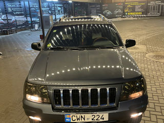 Jeep Grand Cherokee foto 1