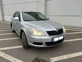 Skoda Octavia foto 2