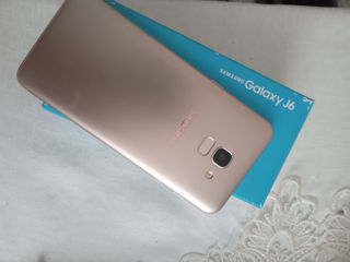 мобильный телефон Samsung Galaxy J6
