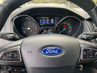 Ford Focus foto 9